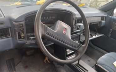 Oldsmobile-Cutlass-calais-s-1989-grey-4