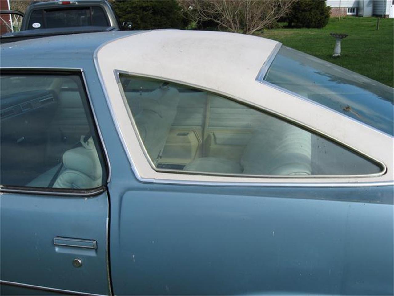Oldsmobile-Cutlass-s-1977-Blue-White-White-5