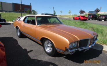 Oldsmobile-Cutlass-supreme-1971-custom-6
