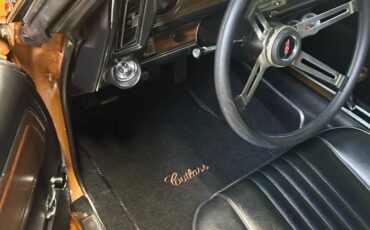 Oldsmobile-Cutlass-supreme-1971-custom-9
