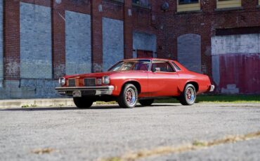 Oldsmobile-Cutlass-supreme-1974-Red-Red-amp-White-2