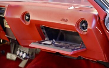Oldsmobile-Cutlass-supreme-1974-Red-Red-amp-White-30