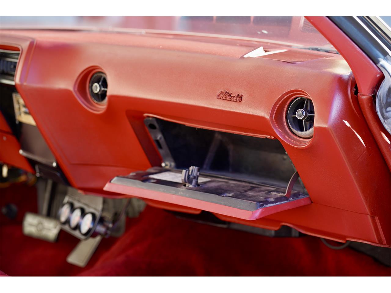 Oldsmobile-Cutlass-supreme-1974-Red-Red-amp-White-30