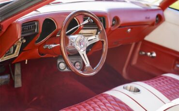 Oldsmobile-Cutlass-supreme-1974-Red-Red-amp-White-37