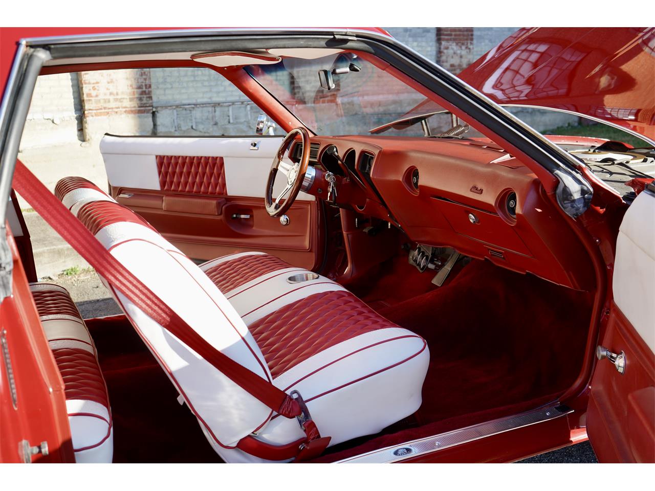 Oldsmobile-Cutlass-supreme-1974-Red-Red-amp-White-4