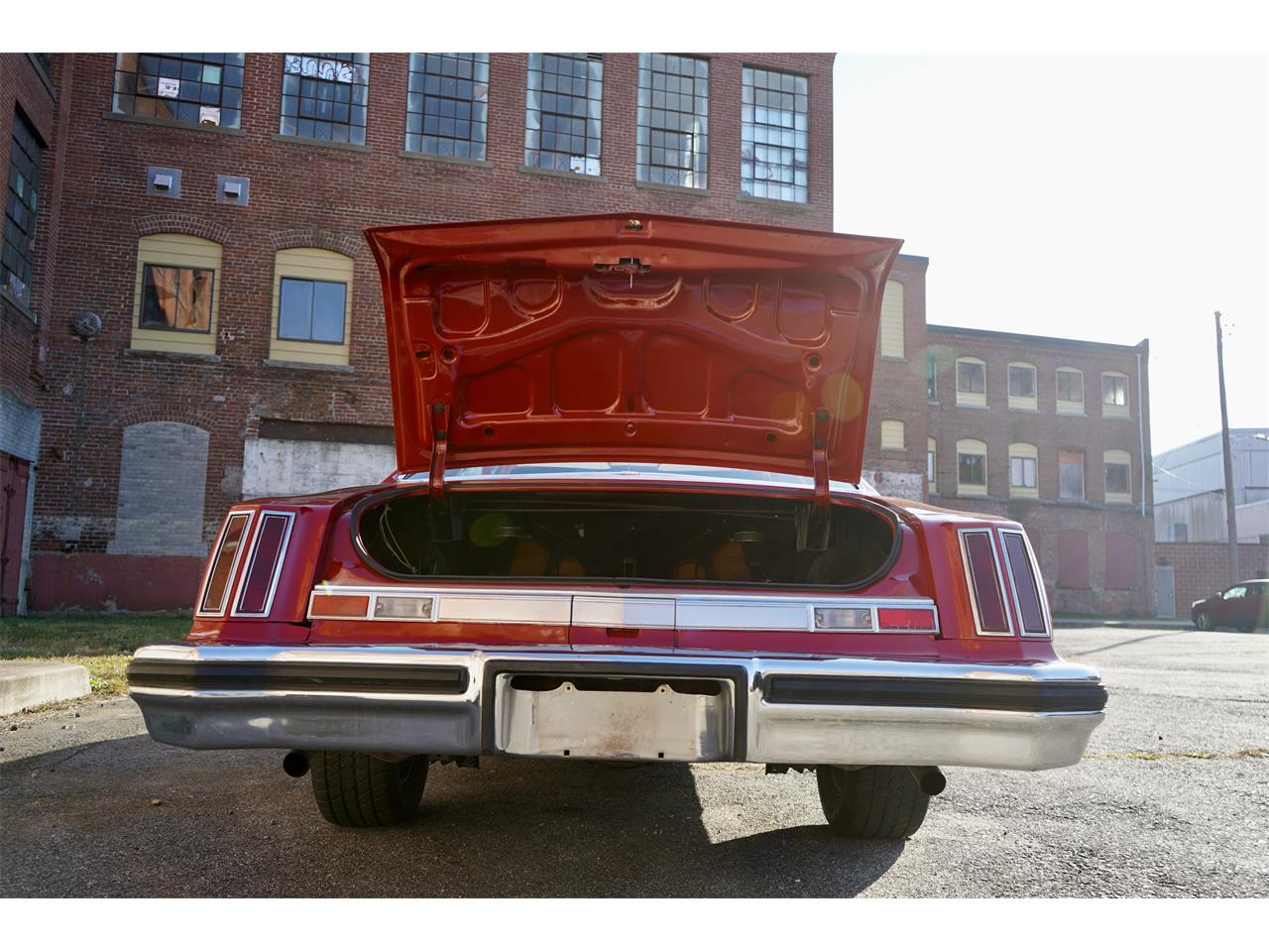 Oldsmobile-Cutlass-supreme-1974-Red-Red-amp-White-41