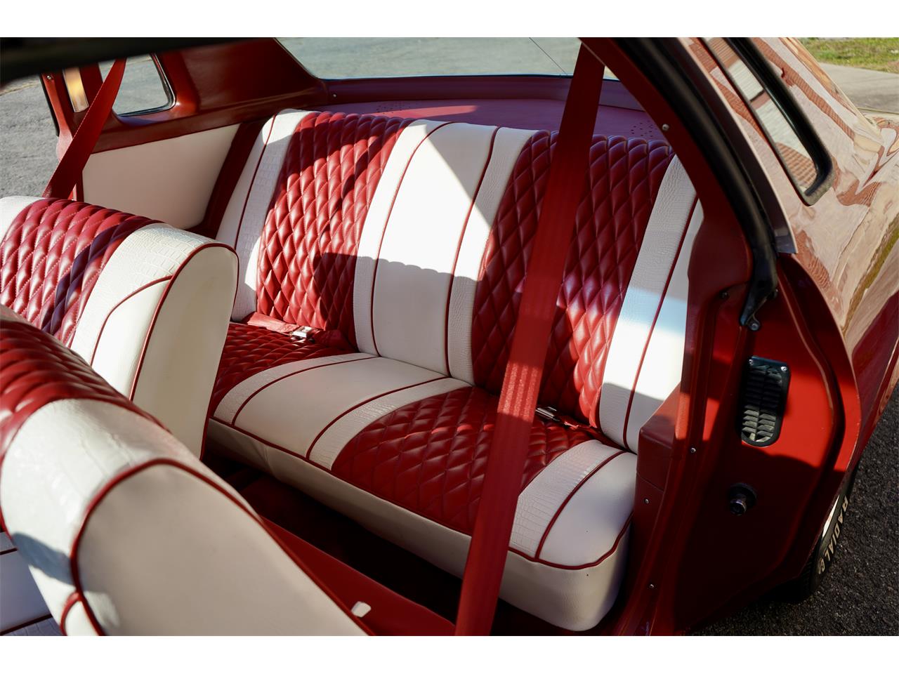 Oldsmobile-Cutlass-supreme-1974-Red-Red-amp-White-6