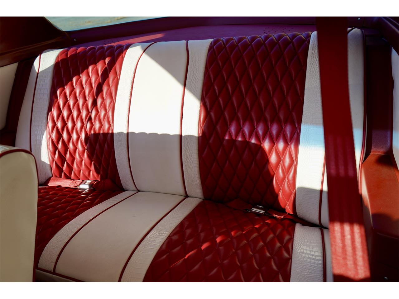 Oldsmobile-Cutlass-supreme-1974-Red-Red-amp-White-7
