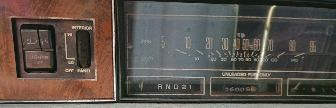 Oldsmobile-Cutlass-supreme-1984-blue-2