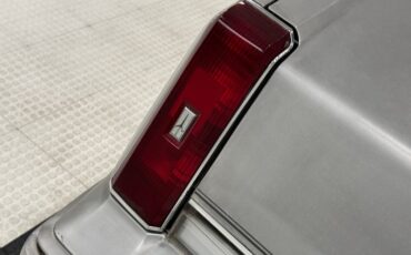 Oldsmobile-Cutlass-supreme-1985-Silver-Metallic-Gray-28