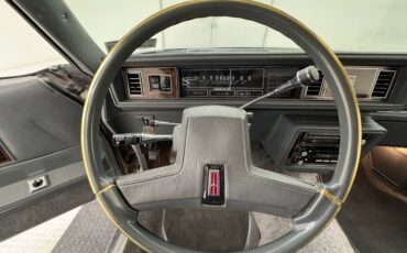Oldsmobile-Cutlass-supreme-1985-Silver-Metallic-Gray-39