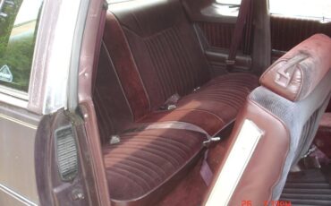 Oldsmobile-Cutlass-supreme-1986-Maroon-Maroon-6