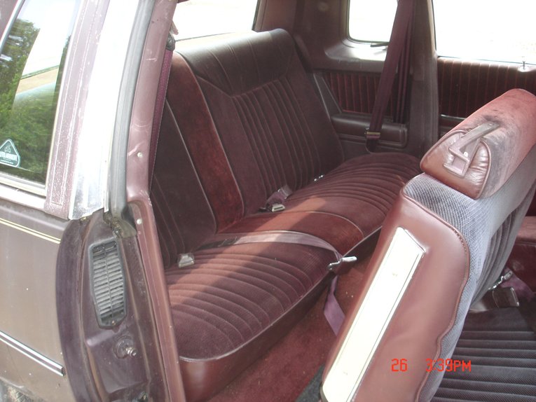 Oldsmobile-Cutlass-supreme-1986-Maroon-Maroon-6