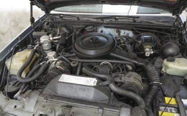 Oldsmobile-Cutlass-supreme-1988-Blue-Blue-2