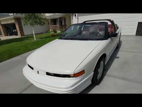 Oldsmobile-Cutlass-supreme-1992-White-Red-1