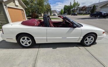 Oldsmobile-Cutlass-supreme-1992-White-Red-18