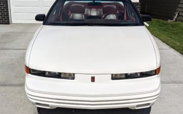 Oldsmobile-Cutlass-supreme-1992-White-Red-21