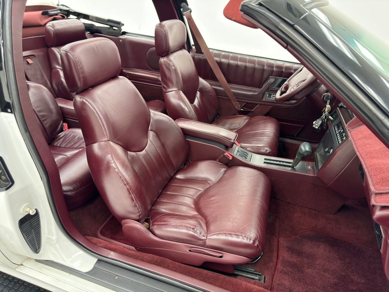 Oldsmobile-Cutlass-supreme-1994-White-Burgundy-2
