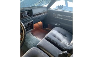 Oldsmobile-Cutlass-supreme-brougham-1984-Blue-Dark-blue-17