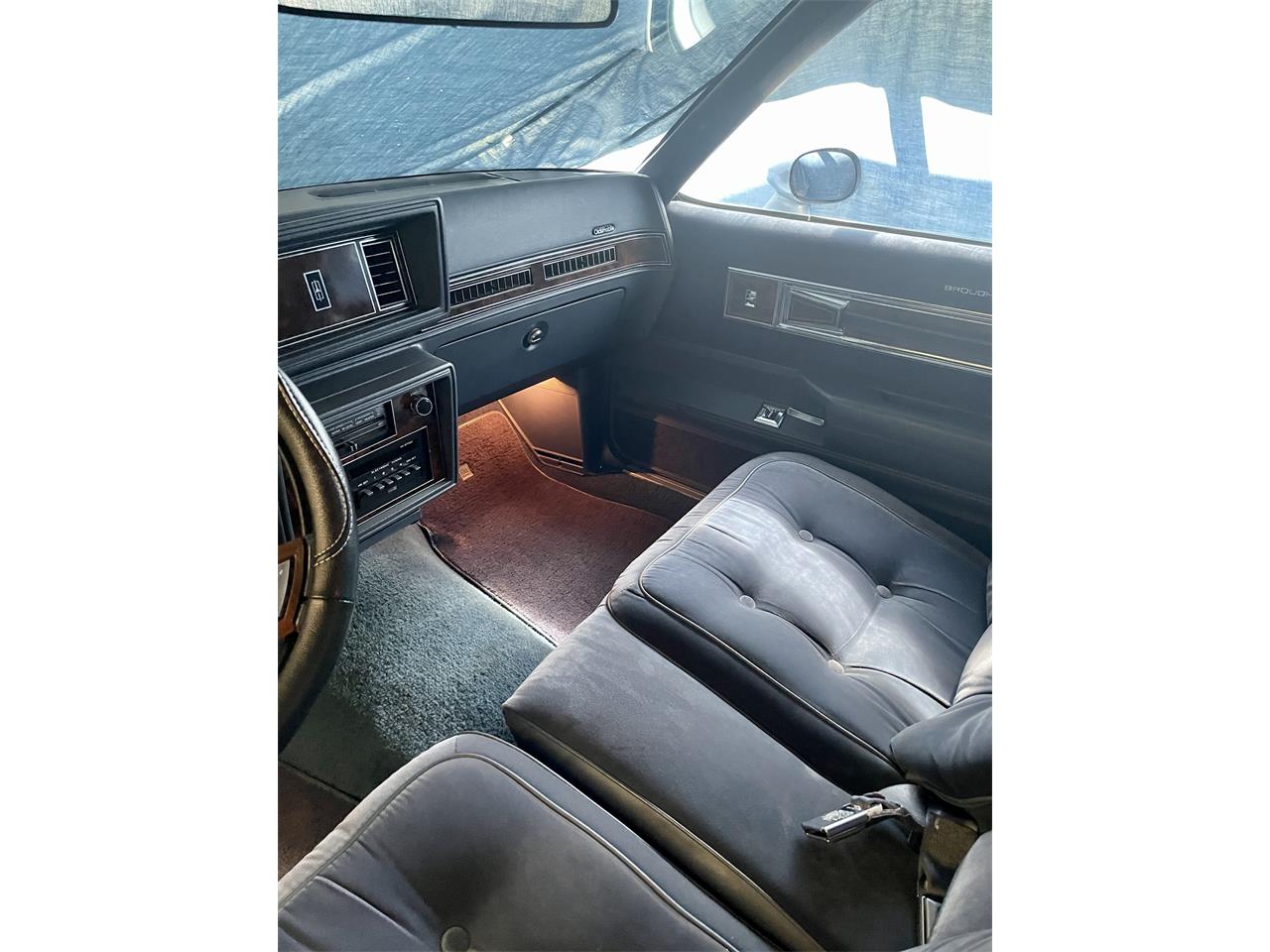 Oldsmobile-Cutlass-supreme-brougham-1984-Blue-Dark-blue-17