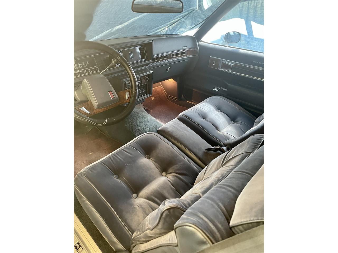 Oldsmobile-Cutlass-supreme-brougham-1984-Blue-Dark-blue-18