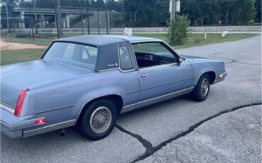 Oldsmobile-Cutlass-supreme-brougham-1984-Blue-Dark-blue-3