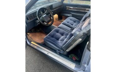 Oldsmobile-Cutlass-supreme-brougham-1984-Blue-Dark-blue-31