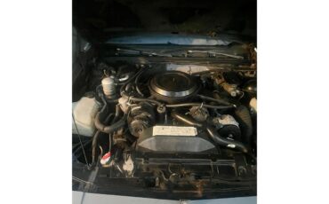 Oldsmobile-Cutlass-supreme-brougham-1984-Blue-Dark-blue-40