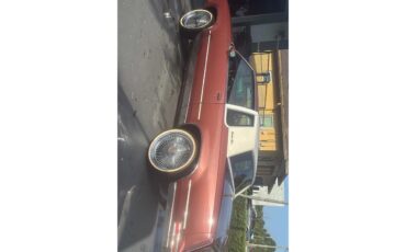 Oldsmobile-Cutlass-supreme-brougham-1988-Burgundy-Metallic-Dark-Claret-Cloth-11