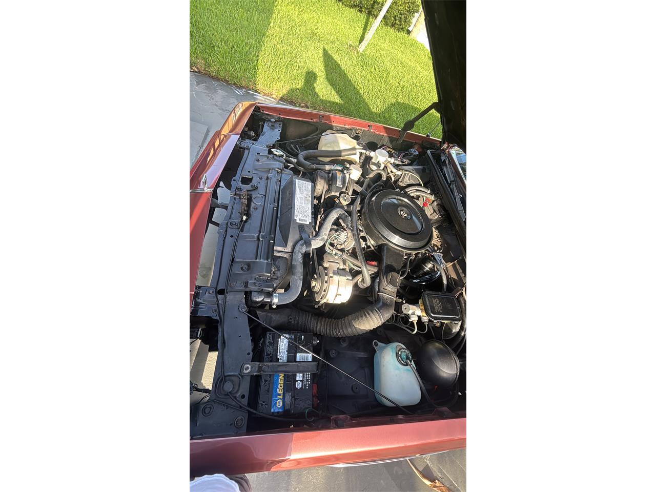 Oldsmobile-Cutlass-supreme-brougham-1988-Burgundy-Metallic-Dark-Claret-Cloth-12
