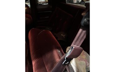 Oldsmobile-Cutlass-supreme-brougham-1988-Burgundy-Metallic-Dark-Claret-Cloth-15