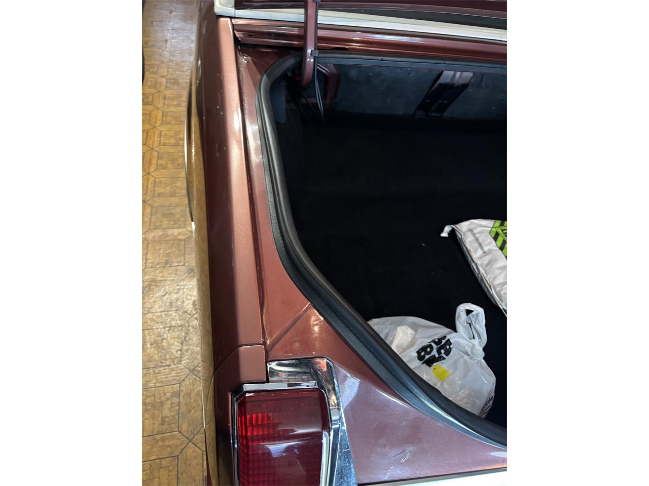 Oldsmobile-Cutlass-supreme-brougham-1988-Burgundy-Metallic-Dark-Claret-Cloth-17
