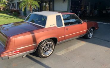 Oldsmobile-Cutlass-supreme-brougham-1988-Burgundy-Metallic-Dark-Claret-Cloth-2