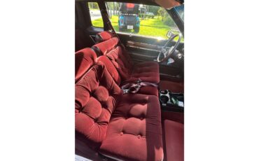 Oldsmobile-Cutlass-supreme-brougham-1988-Burgundy-Metallic-Dark-Claret-Cloth-34