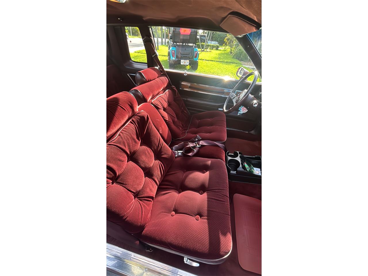 Oldsmobile-Cutlass-supreme-brougham-1988-Burgundy-Metallic-Dark-Claret-Cloth-34
