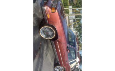 Oldsmobile-Cutlass-supreme-brougham-1988-Burgundy-Metallic-Dark-Claret-Cloth-37