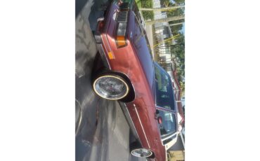 Oldsmobile-Cutlass-supreme-brougham-1988-Burgundy-Metallic-Dark-Claret-Cloth-39