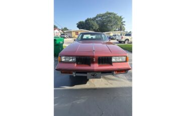 Oldsmobile-Cutlass-supreme-brougham-1988-Burgundy-Metallic-Dark-Claret-Cloth-42