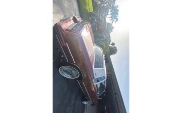Oldsmobile-Cutlass-supreme-brougham-1988-Burgundy-Metallic-Dark-Claret-Cloth-43