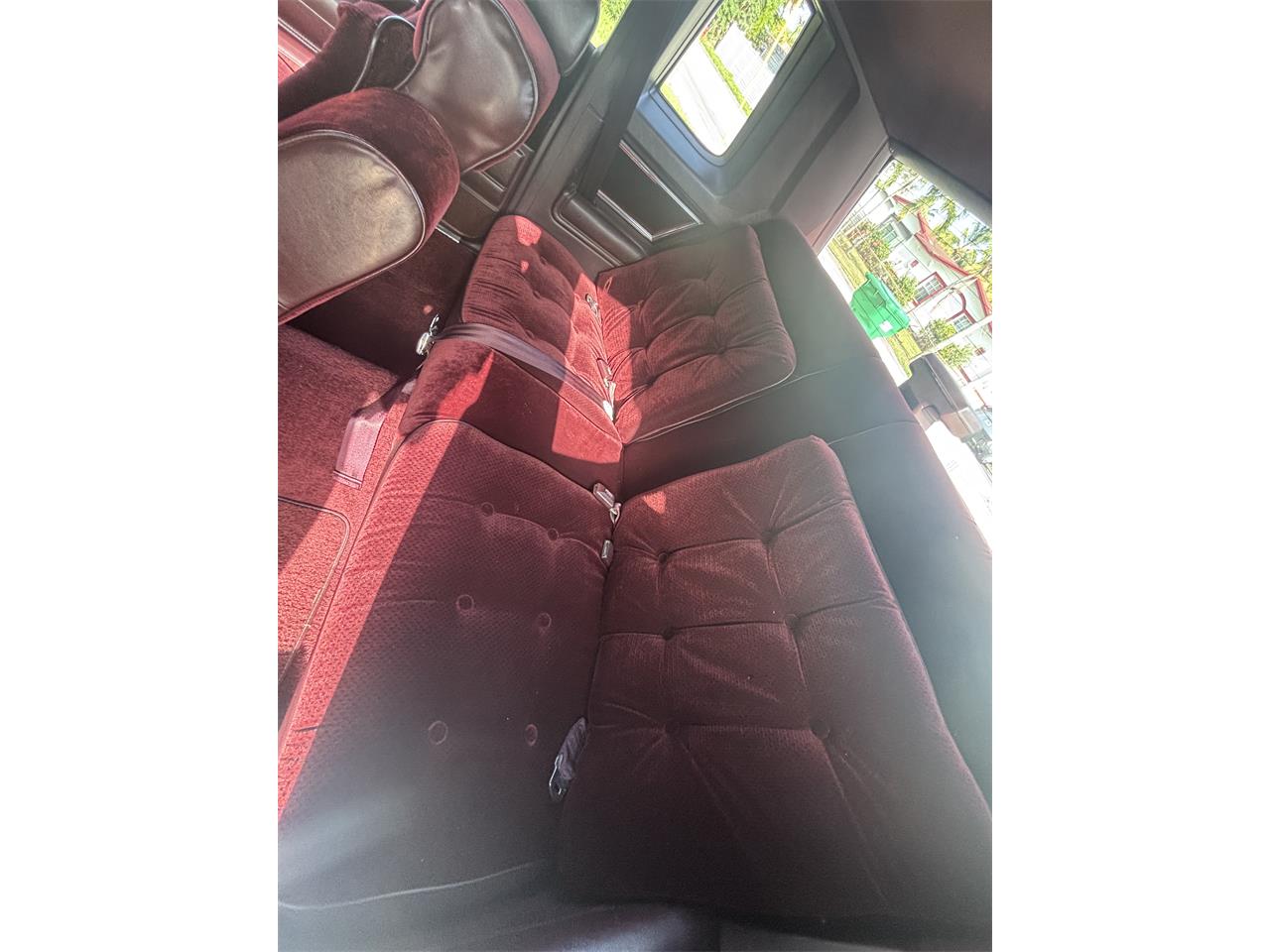 Oldsmobile-Cutlass-supreme-brougham-1988-Burgundy-Metallic-Dark-Claret-Cloth-45
