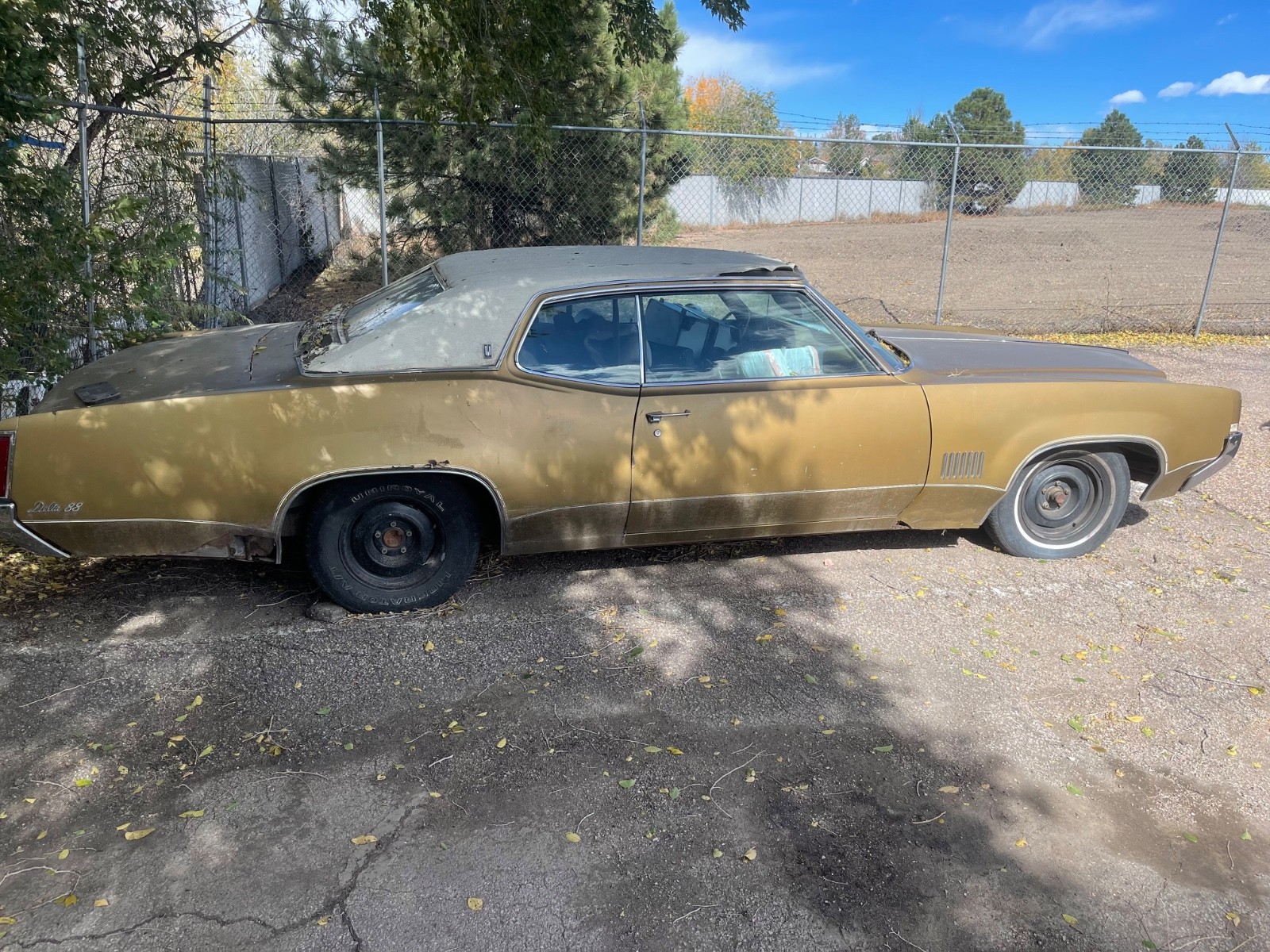 Oldsmobile-Delta-88-1969-Coupe-5