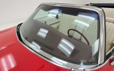 Oldsmobile-Delta-88-1975-Crimson-Red-White-16