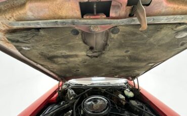 Oldsmobile-Delta-88-1975-Crimson-Red-White-27