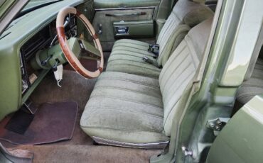 Oldsmobile-Delta-88-1979-Green-4