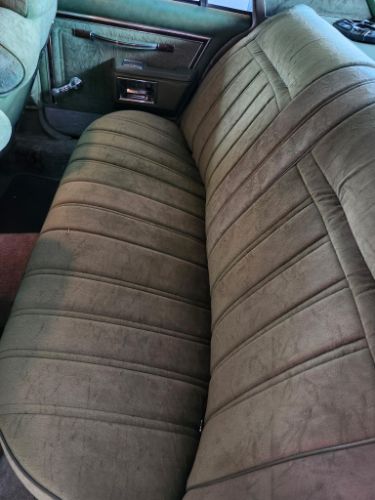 Oldsmobile-Delta-88-1979-Green-6