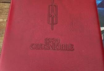 Oldsmobile-Delta-88-1980