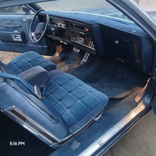 Oldsmobile-Delta-88-1985-5