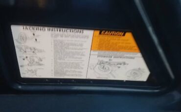 Oldsmobile-Delta-88-1985-8