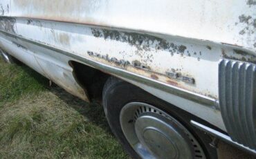 Oldsmobile-Dynamic-88-1961-9