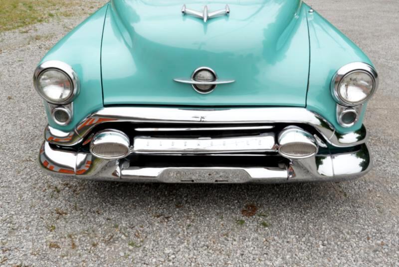 Oldsmobile-Eighty-Eight-1953-Convertible-7